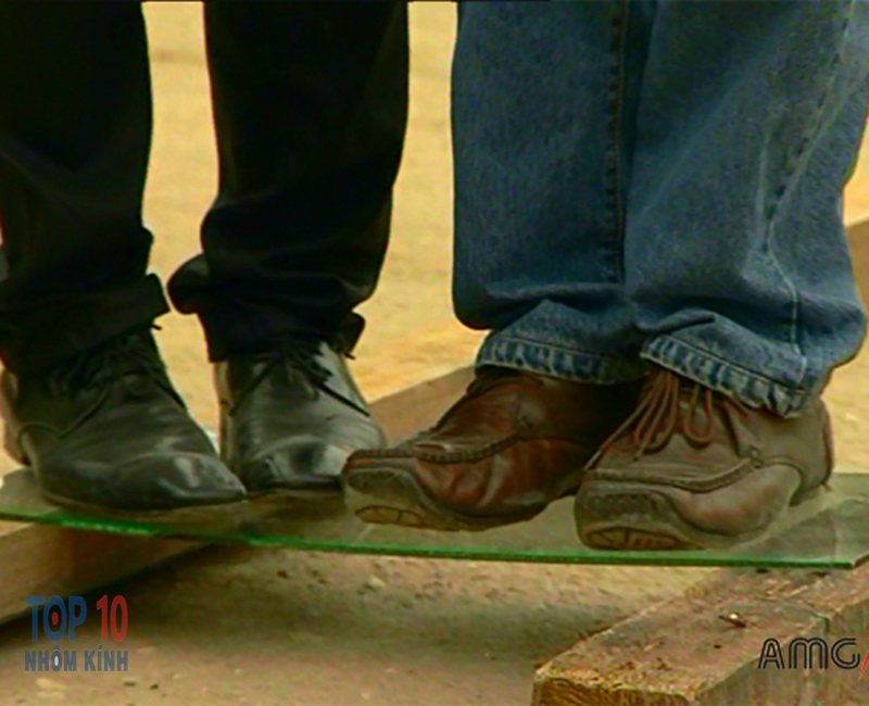 Thông tin cơ bản về cửa kính cường lực