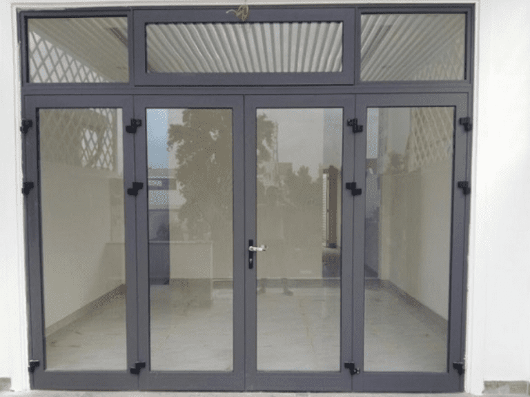 Báo Giá Cửa Nhôm Kính 2025: Phân Tích Chi Tiết, Yếu Tố Ảnh Hưởng