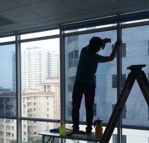 Dán Cửa Kính Chống Nóng: Giải Pháp Tối Ưu Cho Mùa Hè 2025