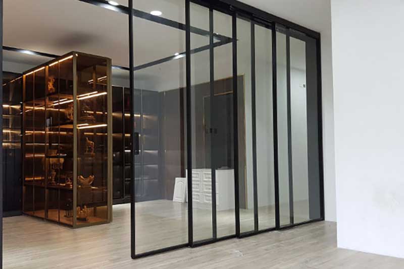 Sự tinh xảo trong từng chi tiết nhỏ làm nên giá trị của một bộ cửa nhôm slim cao cấp.