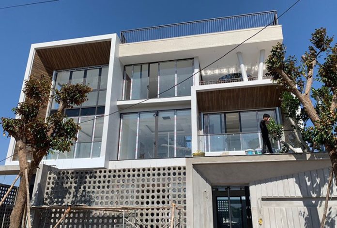 Nhôm Cầu Cách Nhiệt: Giải Pháp Toàn Diện Cho Kiến Trúc Xanh