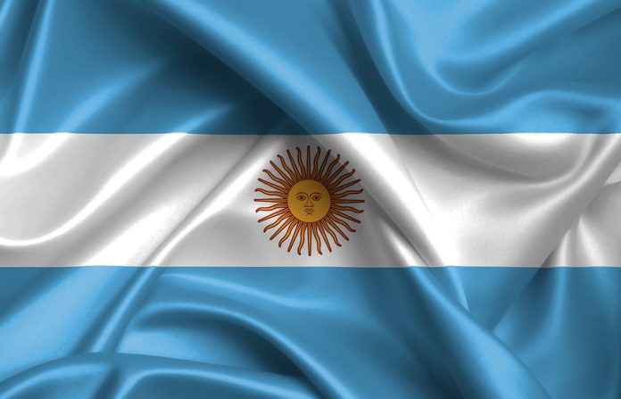 argentina-flag-5350831_960_720 Argentina: Khám Phá Vùng Đất Của Những Điều Kỳ Diệu Và Niềm Đam Mê Bất Tận