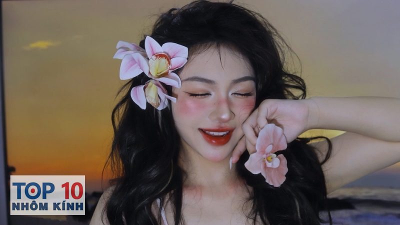 Trần Hà Linh - THPT Chuyên Hà Nội – Amsterdam Trần Hà Linh - THPT Chuyên Hà Nội – Amsterdam