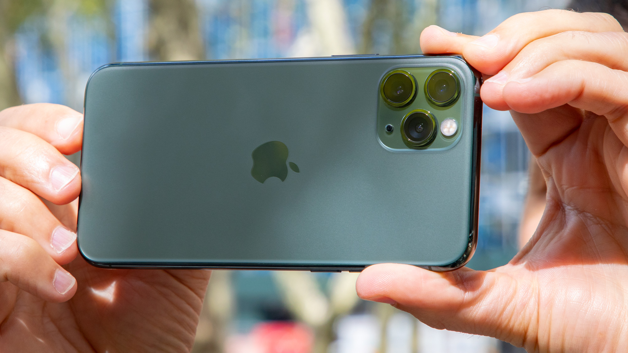 iPhone 11 Pro Max ra mắt vào năm 2019