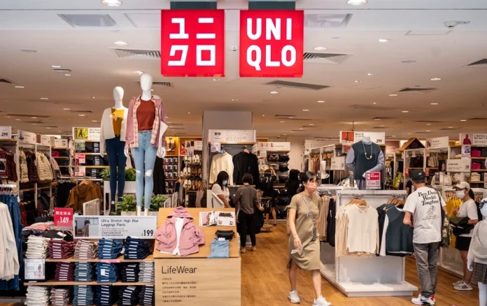 Uniqlo: Hành Trình Bứt Phá Của Thương Hiệu Thời Trang Toàn Cầu