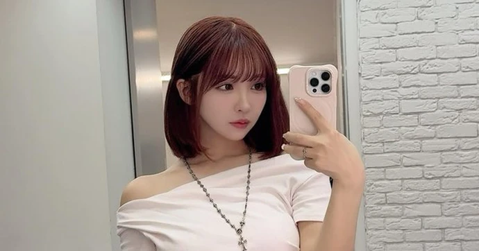 Yua Mikami biểu tượng thần tượng Nhật Bản hàng đầu